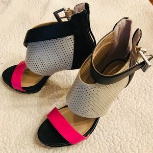 Juicy Couture 4 inch heels